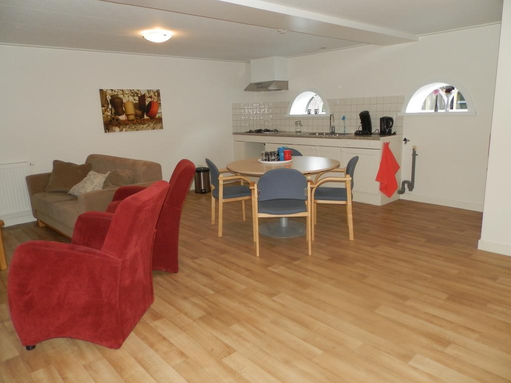 B&B De Hooiberg บาร์เนอเวลด์ ภายนอก รูปภาพ